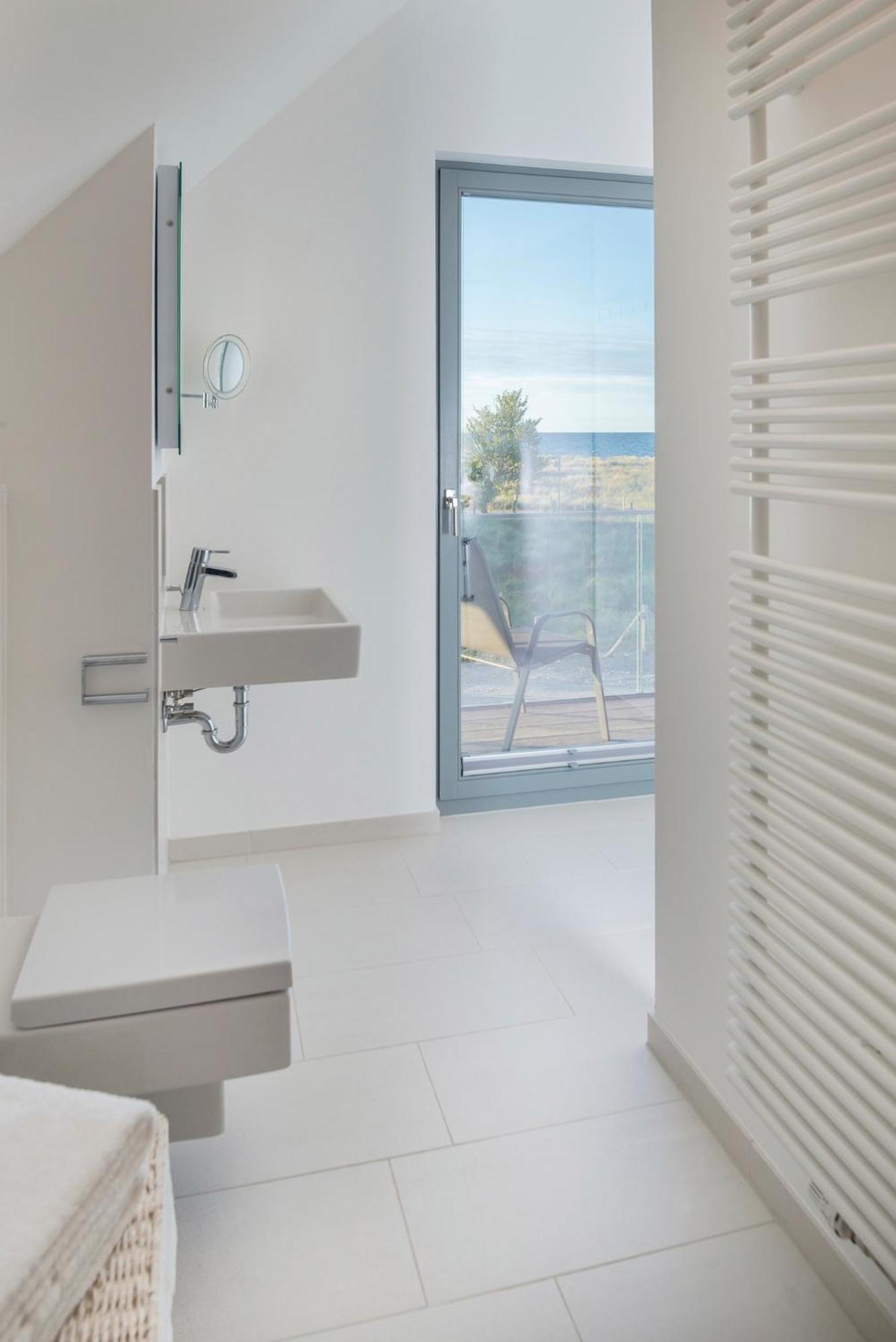 Ostsee - Reetdachhaus Nr 36 "Warder" Im Strand Resort Heiligenhafen Luaran gambar