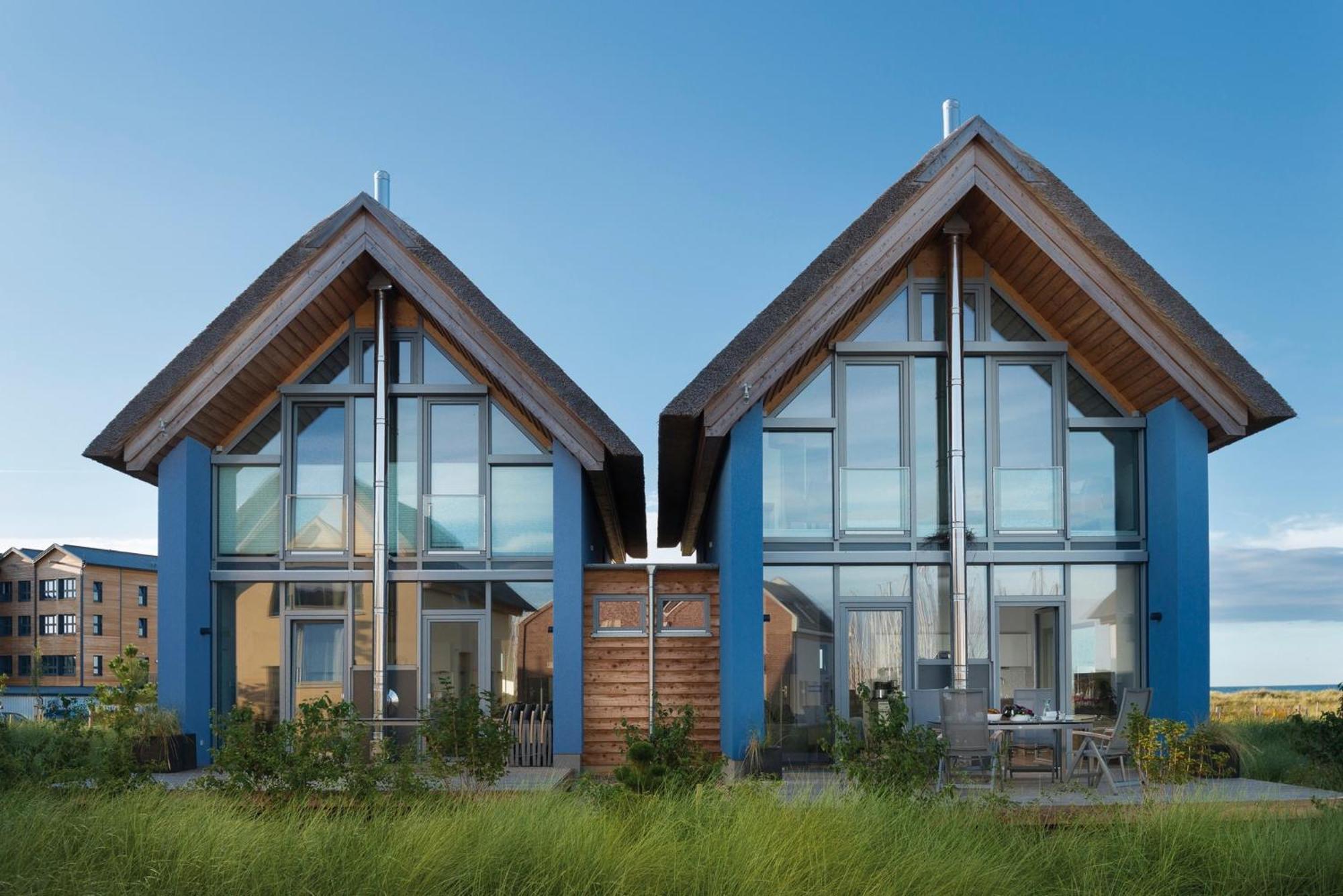 Ostsee - Reetdachhaus Nr 36 "Warder" Im Strand Resort Heiligenhafen Luaran gambar