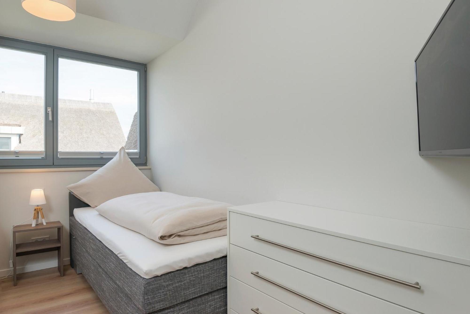 Ostsee - Reetdachhaus Nr 36 "Warder" Im Strand Resort Heiligenhafen Luaran gambar